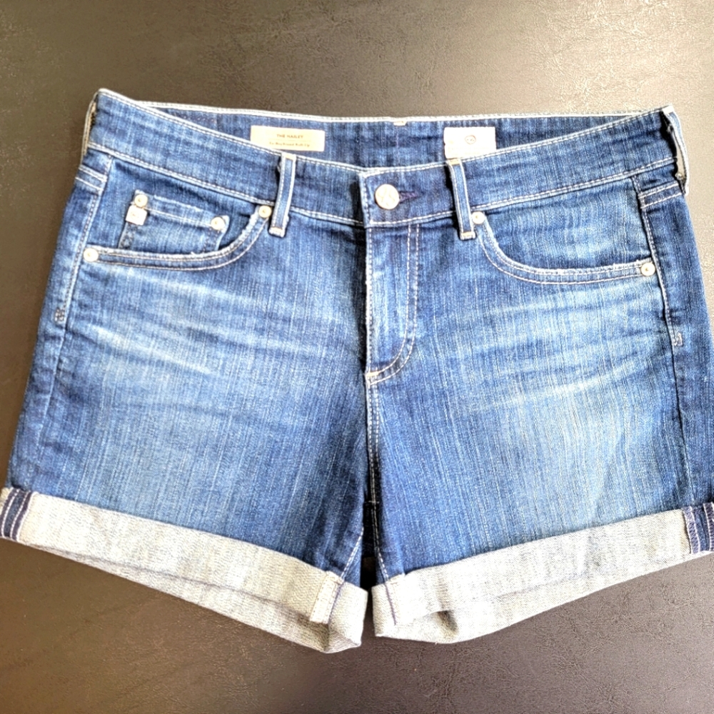 AG Adriano Goldschmied the Hailey ex-boyfriend rolled up Hem jean shorts size 27